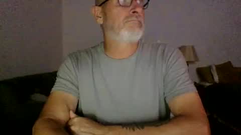 Snapshot of moamale chatting on 02/24/26, 04:21 moamale online show from 02/24/26, 04:21