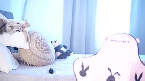 Snapshot of moan_4_you chatting on 02/23/25, 06:49 Ruxxx online show from 02/23/25, 06:49
