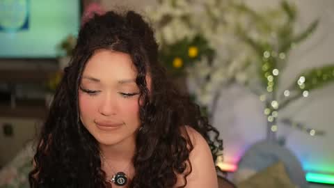 Snapshot of moan_4_you chatting on 05/18/26, 07:41 Ruxxx online show from 05/18/26, 07:41