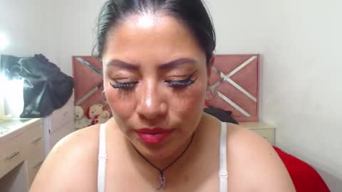 Catalina online show from 11/30/25, 04:49