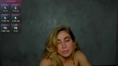 Snapshot of moanamo chatting on 03/07/26, 02:14 Princess Moana online show from 03/07/26, 02:14