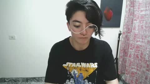 Snapshot of mocca_117 chatting on 06/12/26, 11:35 Sam online show from 06/12/26, 11:35