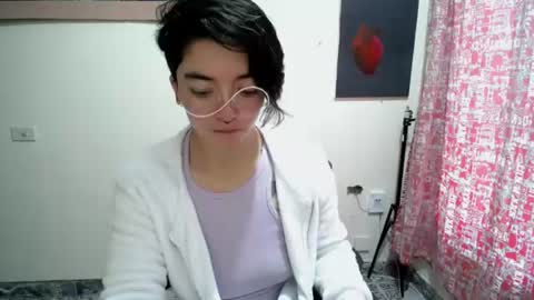 Snapshot of mocca_117 chatting on 06/16/26, 11:46 Sam online show from 06/16/26, 11:46