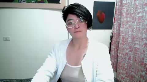 Snapshot of mocca_117 chatting on 06/25/26, 05:12 Sam online show from 06/25/26, 05:12