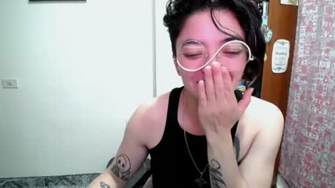 Snapshot of mocca_117 chatting on 07/18/26, 02:05 Sam online show from 07/18/26, 02:05
