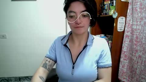 Snapshot of mocca_117 chatting on 07/26/26, 01:47 Sam online show from 07/26/26, 01:47