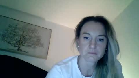 Snapshot of mockingbirds91 chatting on 05/16/26, 05:56 mockingbirds91 online show from 05/16/26, 05:56