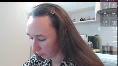 Snapshot of model_10 chatting on 10/07/25, 10:51 Tatiana online show from 10/07/25, 10:51