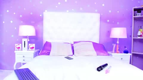 Sophia  online show from 01/17/25, 07:38