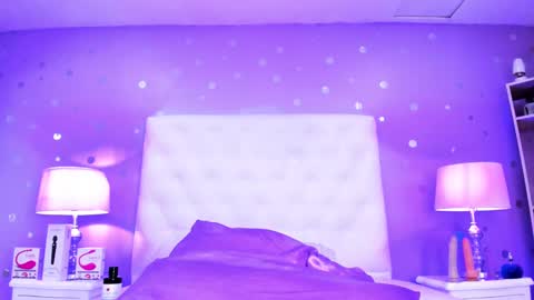 Sophia  online show from 02/05/25, 07:53