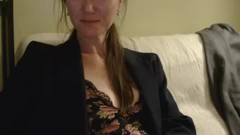 Aurora online show from 11/27/25, 02:57