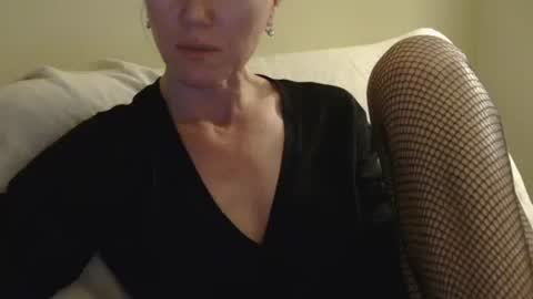 Aurora online show from 12/17/25, 01:11