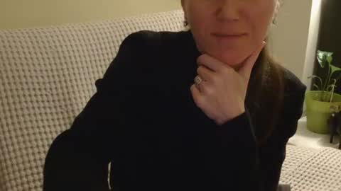 Aurora online show from 04/03/26, 09:02