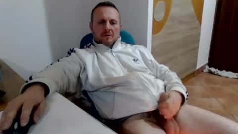 Snapshot of modesto1969 chatting on 12/20/25, 11:56 modesto1969 online show from 12/20/25, 11:56