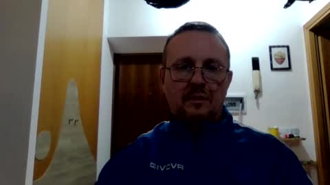 Snapshot of modesto1969 chatting on 12/22/25, 07:22 modesto1969 online show from 12/22/25, 07:22