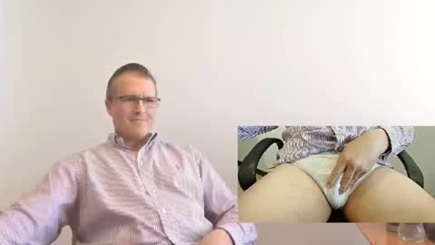 Moe online show from 10/07/25, 05:32