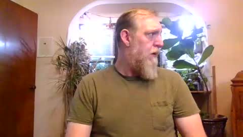 moeblick online show from 11/03/25, 12:50