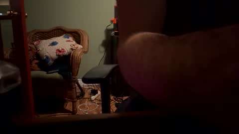 Snapshot of moemoney36 chatting on 11/03/25, 08:48 moemoney36 online show from 11/03/25, 08:48