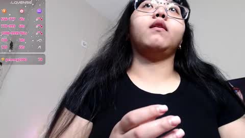 Snapshot of moertomlly chatting on 02/08/25, 03:30 Molly online show from 02/08/25, 03:30