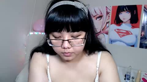 Snapshot of moertomlly chatting on 03/08/25, 07:05 Molly online show from 03/08/25, 07:05