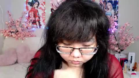 Molly online show from 04/18/26, 04:38