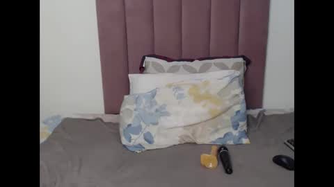 Snapshot of mogheul_slay chatting on 02/27/26, 12:43 Mogheul Slay online show from 02/27/26, 12:43