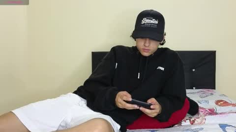 mohamed_malik online show from 11/27/25, 02:13