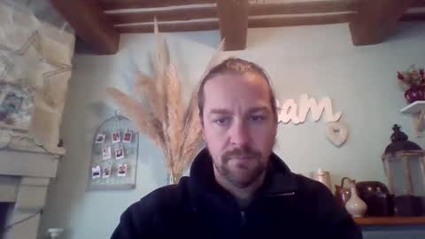 Julien online show from 02/10/25, 12:29