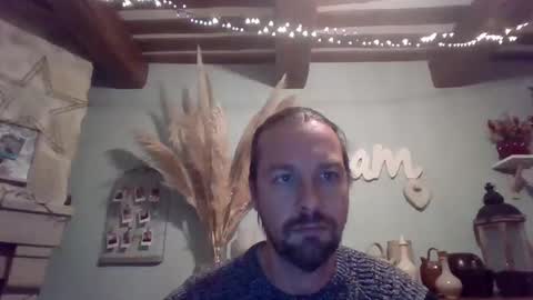 Julien online show from 02/10/25, 06:56