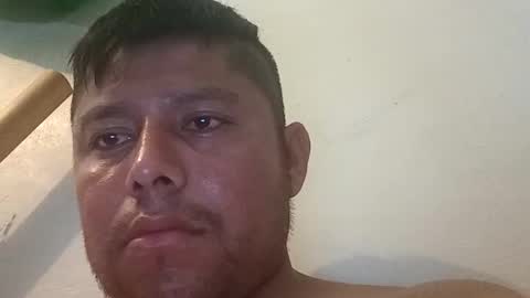 Snapshot of moisesvelazquez287 chatting on 05/19/26, 03:40 moisesvelazquez287 online show from 05/19/26, 03:40