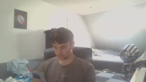 moistbreadstick online show from 06/17/26, 04:08