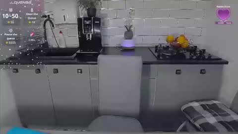 erika online show from 02/16/26, 12:01