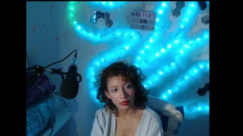 Snapshot of moka_soul chatting on 06/05/26, 07:19 moka_soul online show from 06/05/26, 07:19