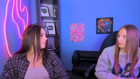 anna online show from 03/18/26, 02:42