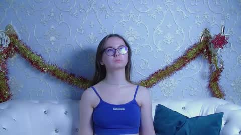 Snapshot of molilevran chatting on 12/16/25, 06:07 molilevran online show from 12/16/25, 06:07