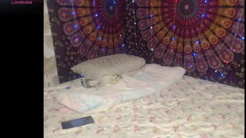 Snapshot of molli3mil3s chatting on 09/11/25, 09:59 molli3mil3s online show from 09/11/25, 09:59