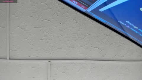 Snapshot of molliebue1 chatting on 09/25/25, 12:09 Hey Guys Im Mollie online show from 09/25/25, 12:09