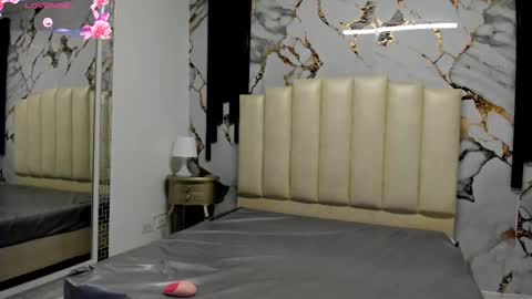 Snapshot of molliebue1 chatting on 10/13/25, 12:27 Hey Guys Im Mollie online show from 10/13/25, 12:27