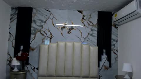 Snapshot of molliebue1 chatting on 11/29/25, 11:57 Hey Guys Im Mollie online show from 11/29/25, 11:57