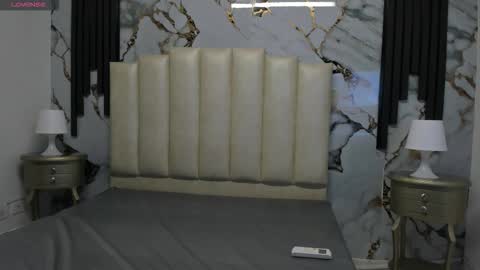 Hey Guys  Im Mollie online show from 02/07/26, 11:47