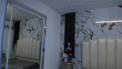 Hey Guys  Im Mollie online show from 04/10/26, 12:10