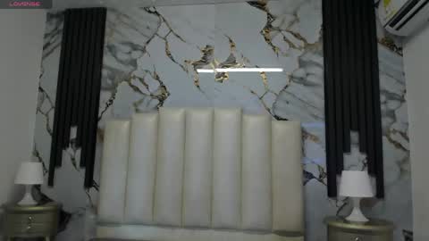 Hey Guys  Im Mollie online show from 04/19/26, 12:04