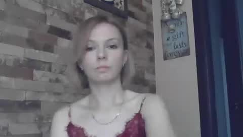 mollilove online show from 06/13/26, 08:34