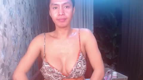 molly online show from 02/08/26, 09:40