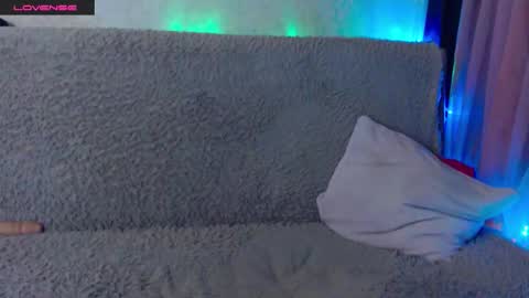 Molly1sex online show from 12/15/25, 01:48