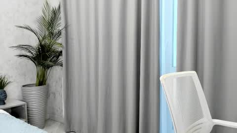 Sima online show from 11/30/25, 02:37