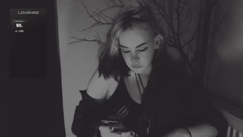 Molly Crow online show from 01/18/25, 07:58