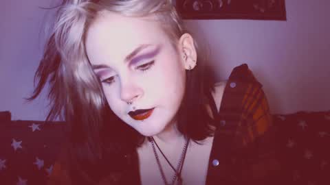 Molly Crow online show from 03/04/25, 11:32