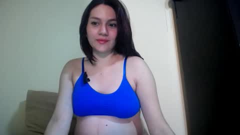 Molly online show from 10/27/25, 06:23