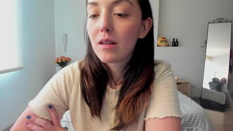   MOLLY   online show from 03/04/25, 09:11